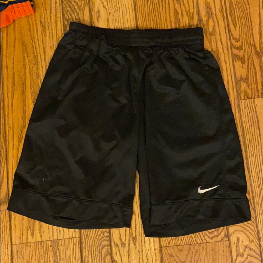 Nike men’s basketball shorts